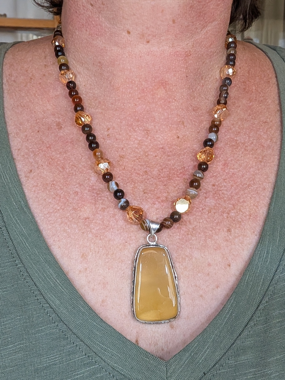 Handmade Honey Amber Pendant Beaded Necklace - Women Jewelry